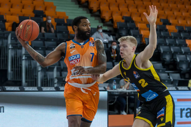 信手一抛 信手一抛