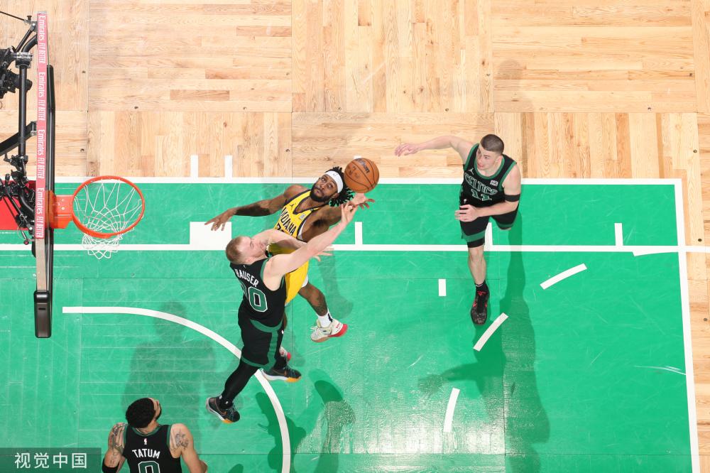 的球队之一 的球队之一