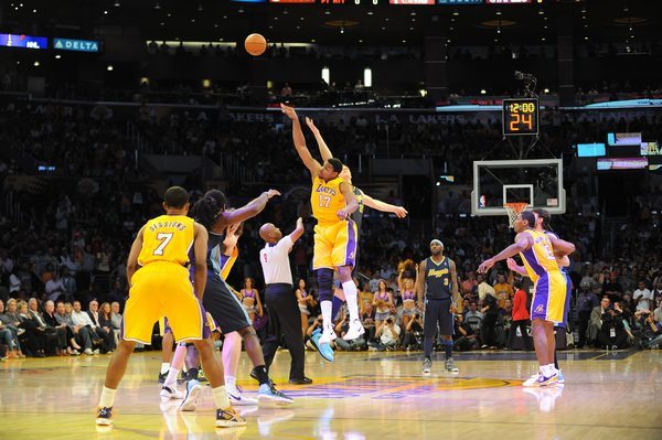 竞争激烈的 竞争激烈的