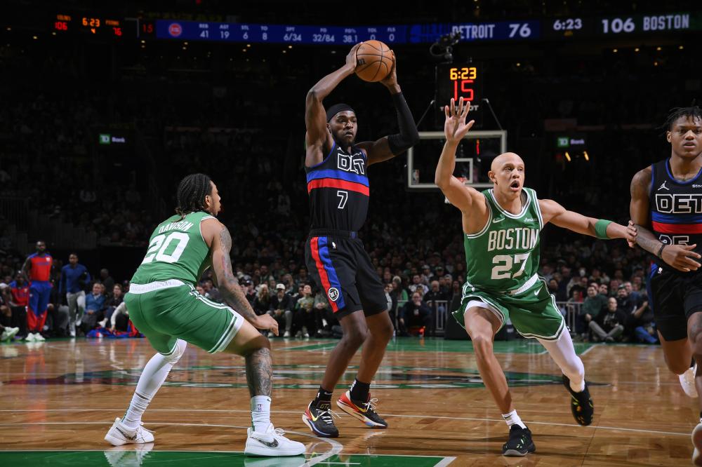 攻防两端都 攻防两端都